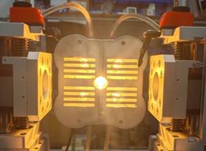 “專精特新企業(yè)”朗普光電—16 年深耕特種光源，賦能科研紅外線加熱全場景需求